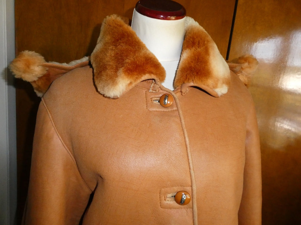 Song Wang women’s copper synthetic leather w/faux fur lining coat/jacket Medium
