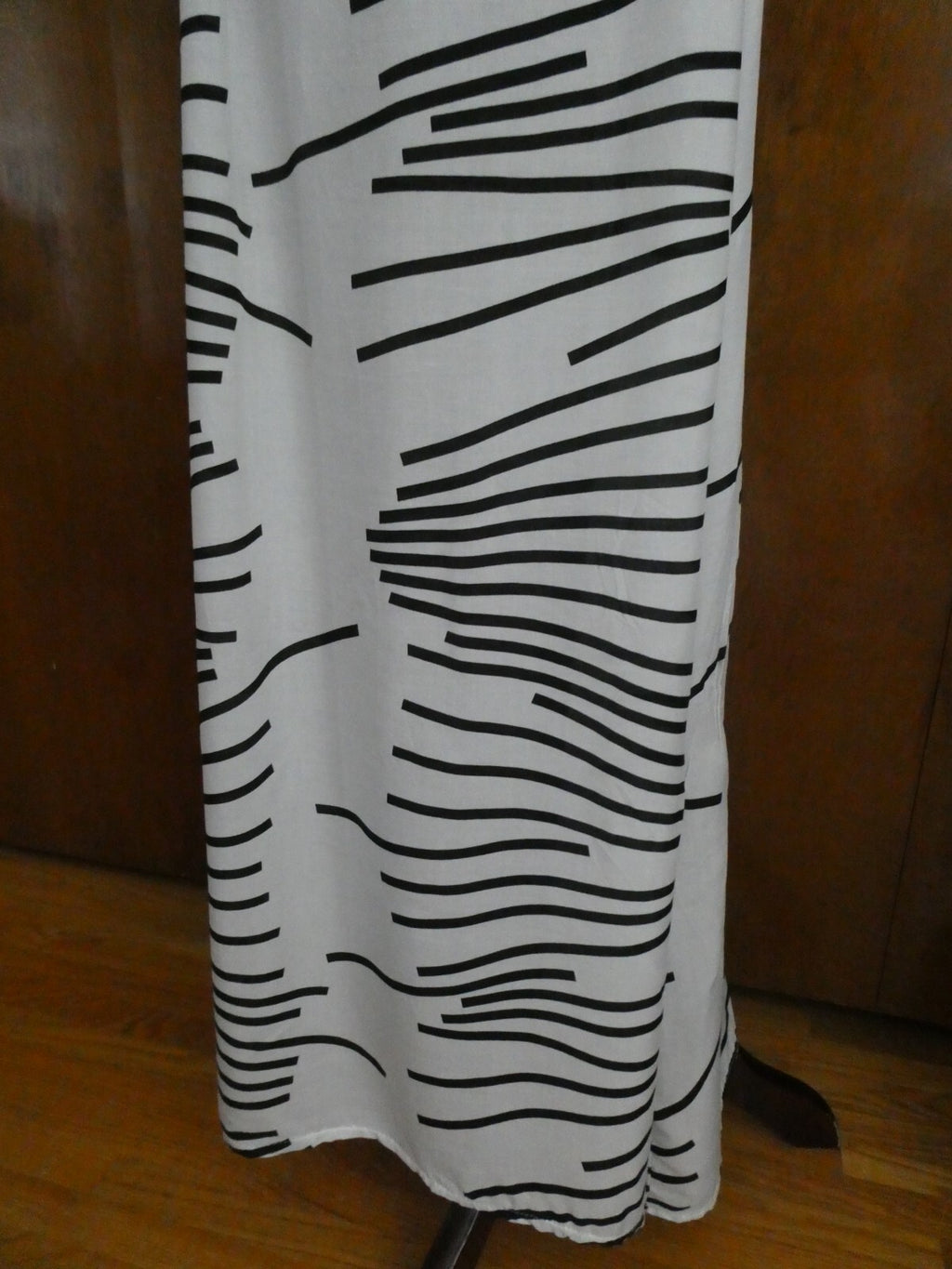 J.Stars Sexy Maxi Dress Off Shoulders Ruffles Multi-Color White/Black Size L/XL