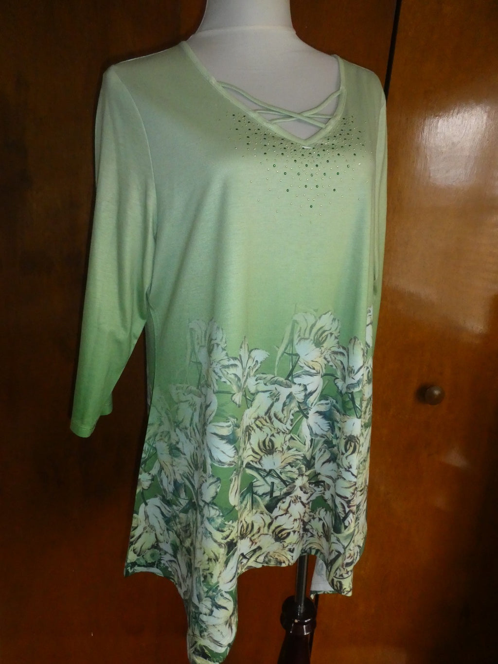 One World Women’s Asymmetric Green Multicolor Long Sleeves Tunic Top Size Xlarge