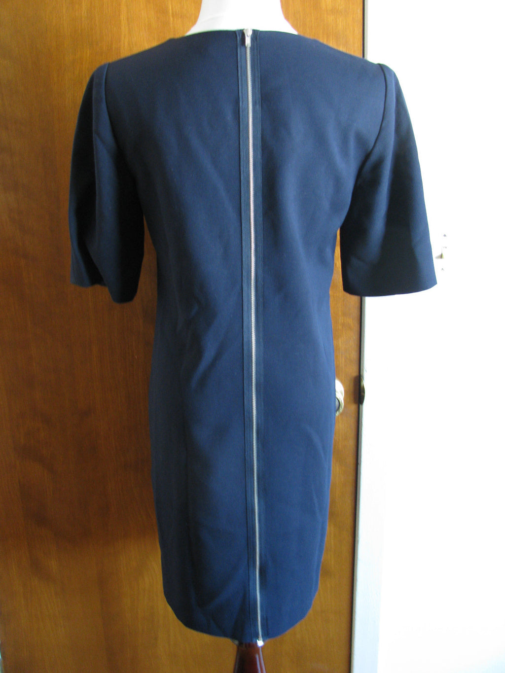 Gap women’s navy dress New