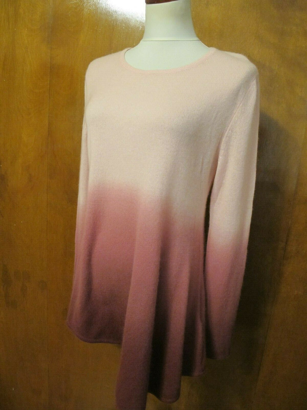 Lord &Taylor Women's multi color cashmere sweater XL