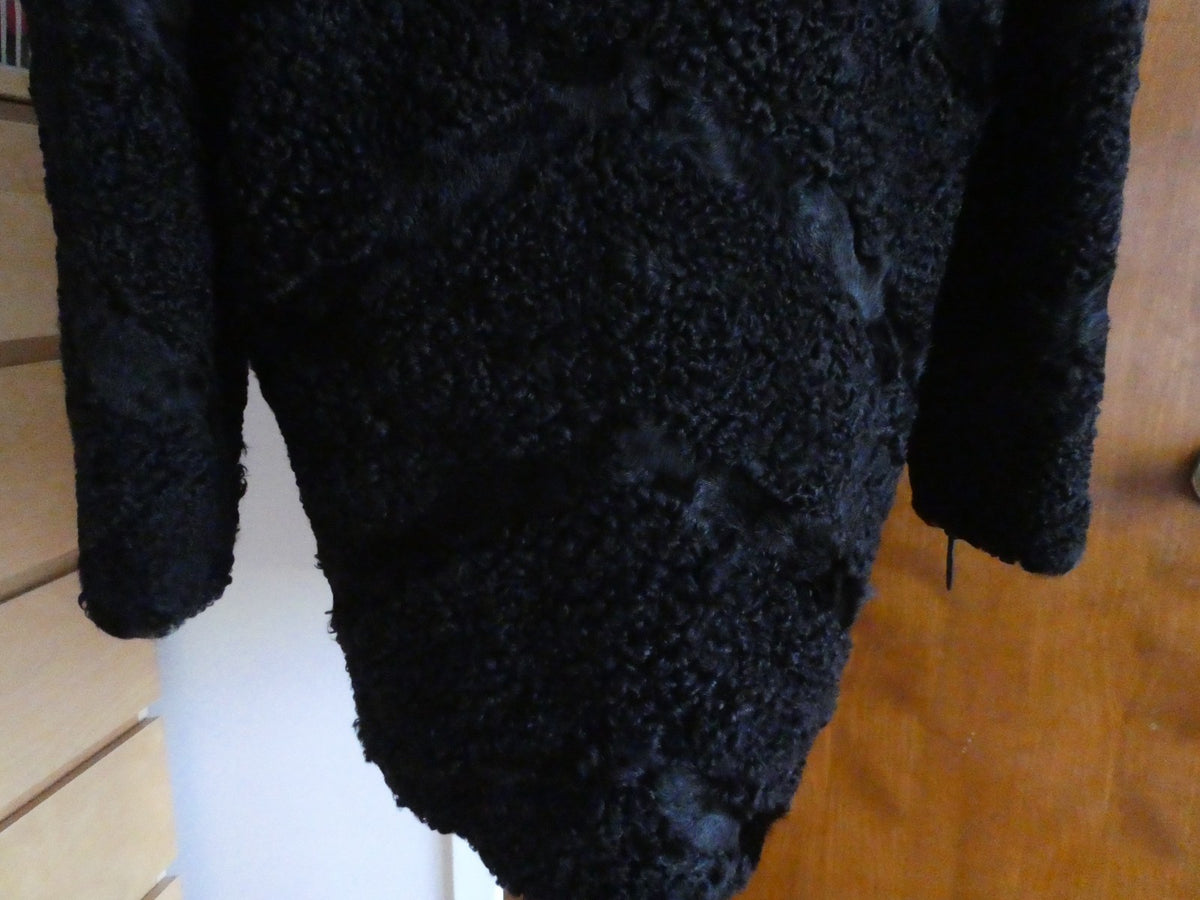 Genuine Fur Karakul Women’s Black Persian Lamb Coat Size Large Made in Moldova