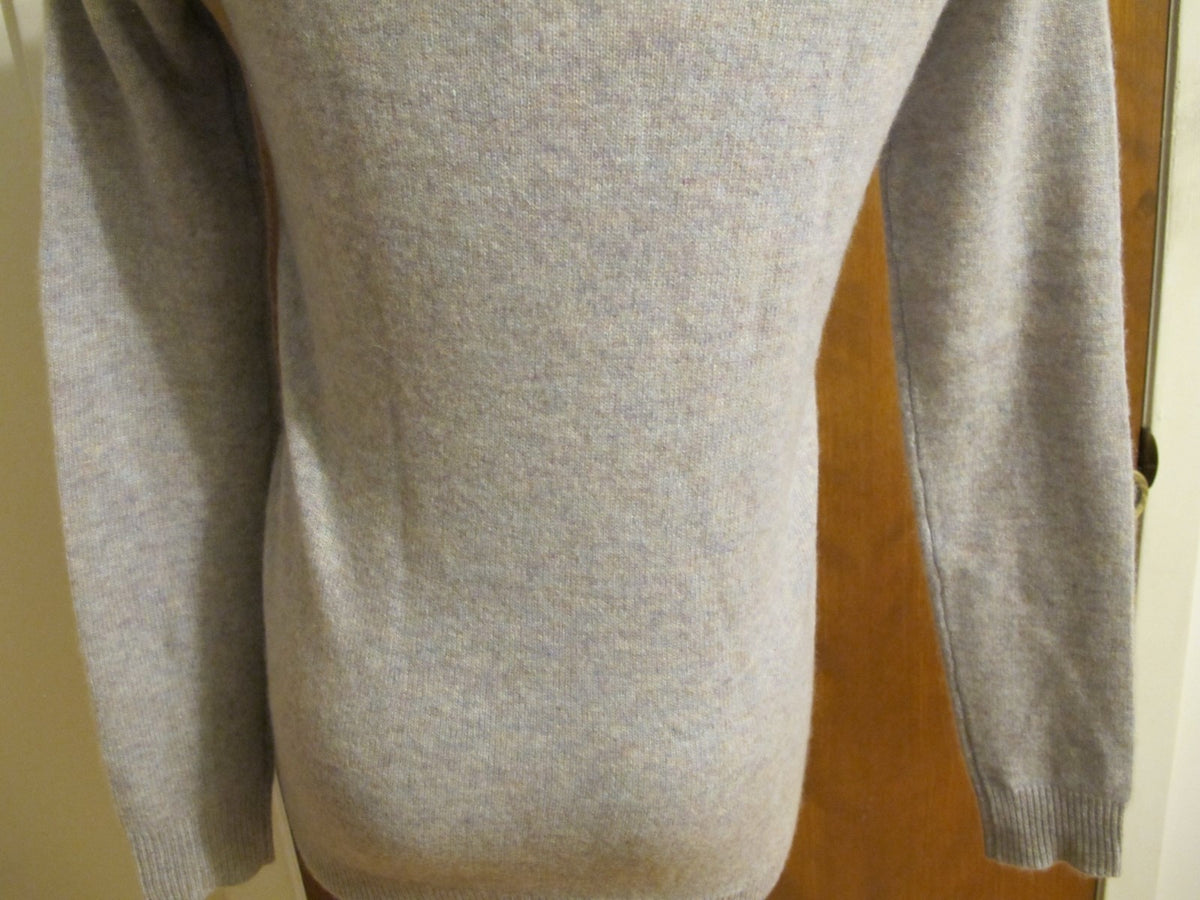 Bloomingdale's women's marl gray 2ply cashmere Vneck sweater Xsmall