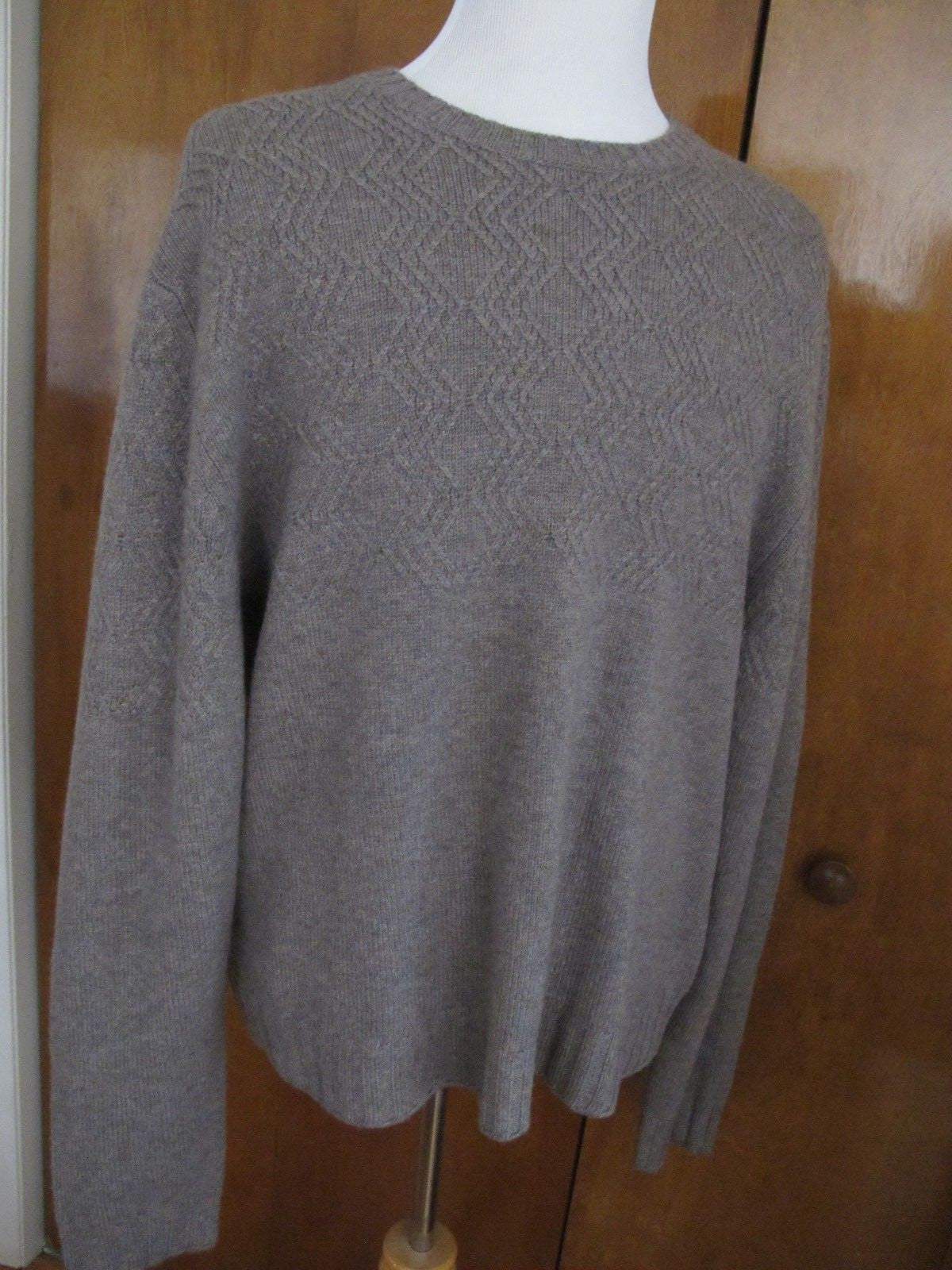 Bloomingdale's men's  toastdalmond crewneck cashmere sweater size XXL New