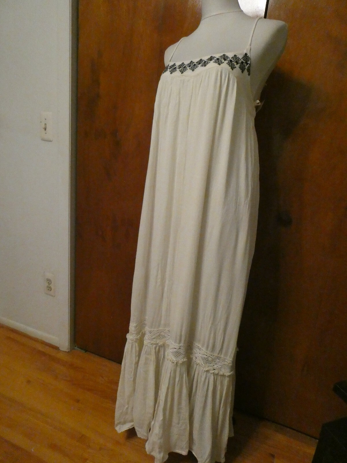 Denim & Supply women’s ivory embroidered maxi dress New