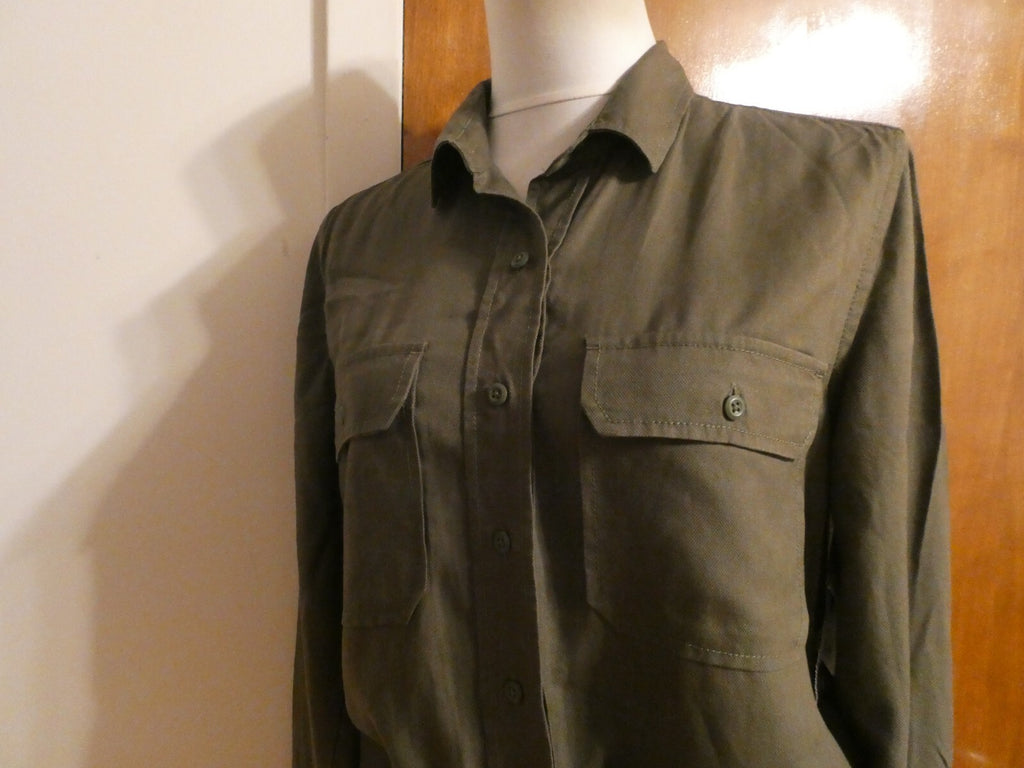 Gap women’s army green long sleeves lyocell jumpsuit size Medium, Large