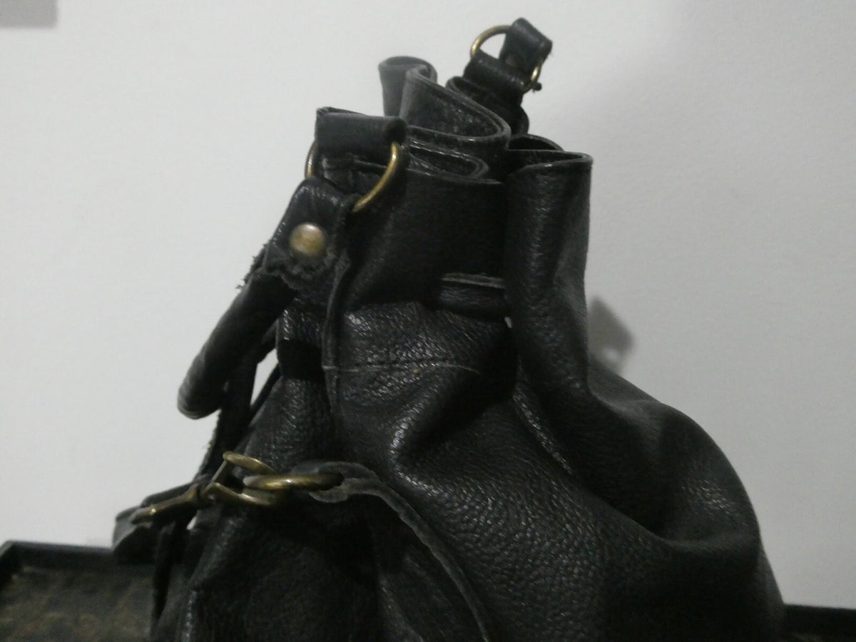 Mango women's black faux leather medium lightweight crossbody bucket bag/purse