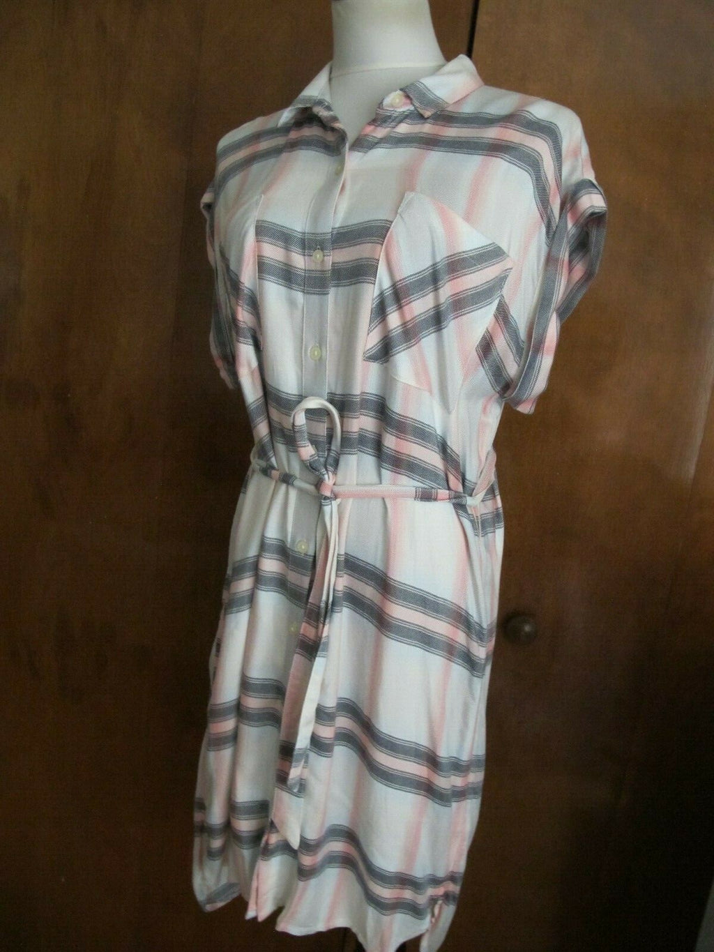 Gap women’s multi color summer dress size Large NWT