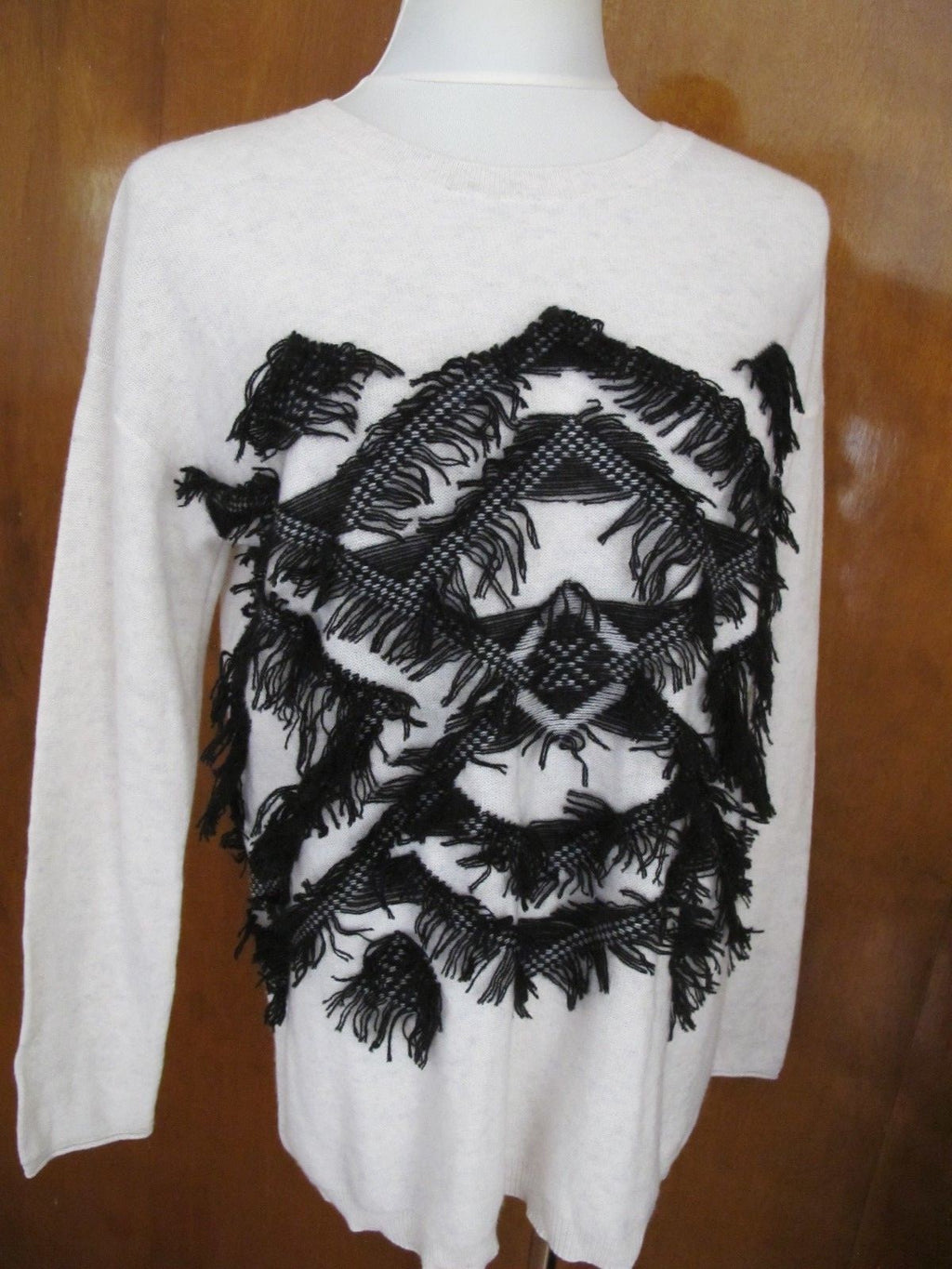 Bloomingdale Aqua Women's Ivory Black Cashmere Soft Detailed Sweater Medium
