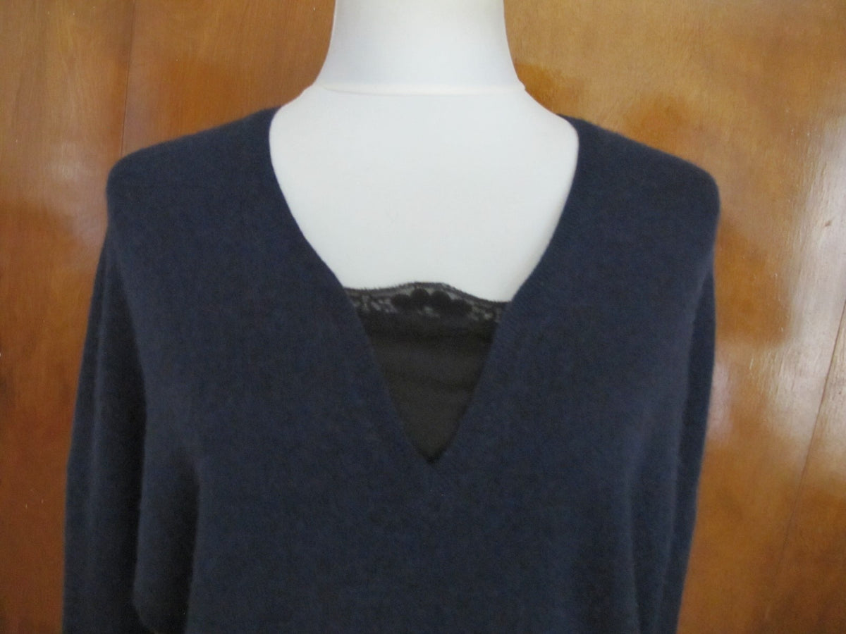 Bloomingdale’s women’s navy lace-trimmed cashmere sweater size S, M bit big