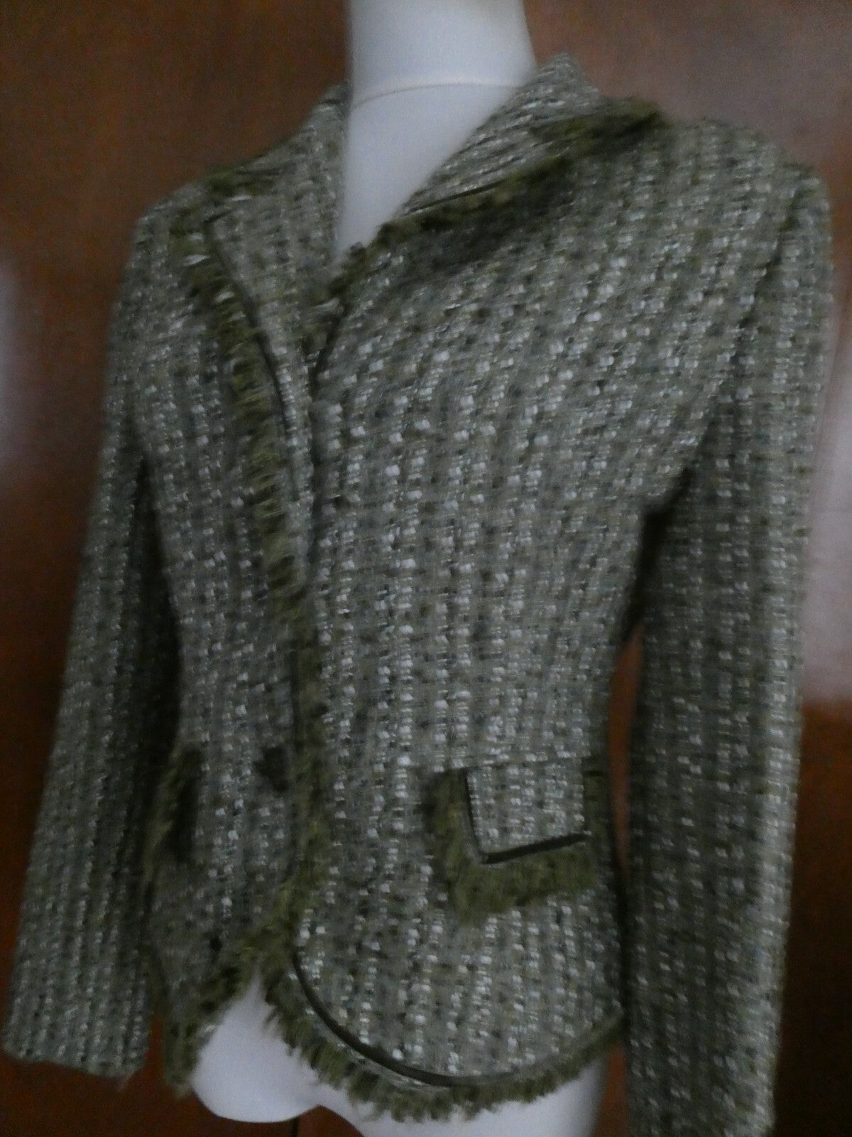 Vertigo Women Stylish Green Lined Blazer Size Large (Fits Medium) Made in France
