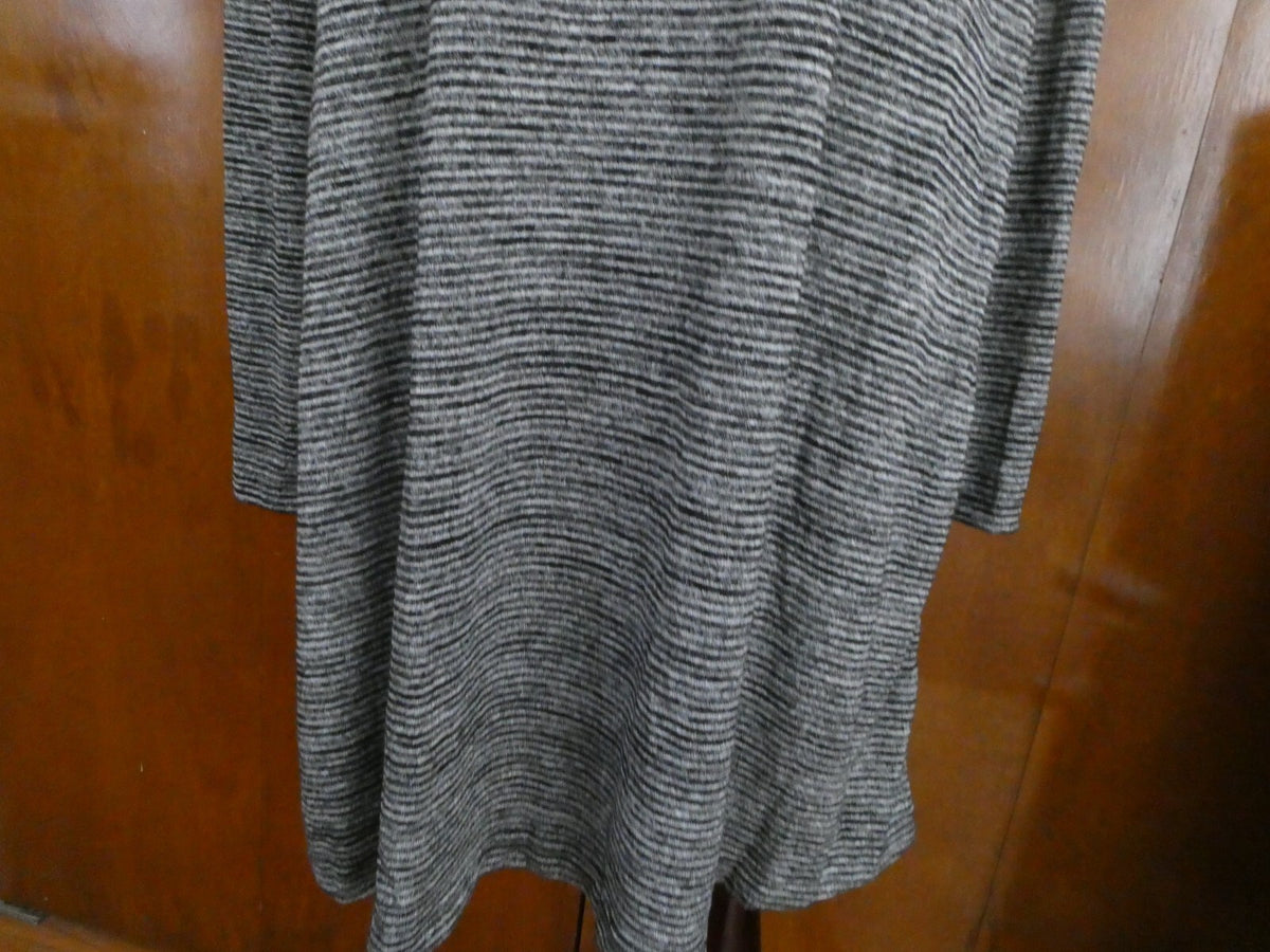 Gap Women's A-Line Black/Gray Long Sleeves Dress Size XLarge