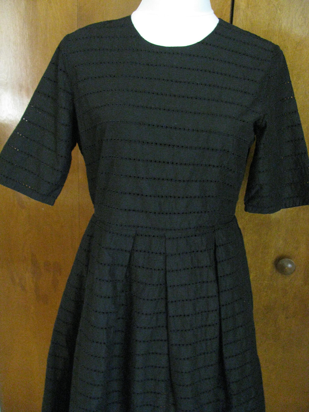 Gap women's black pleated cotton dress 