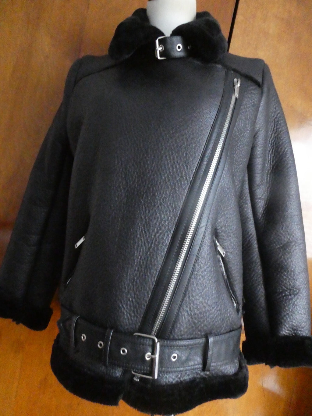 LY VAREY LIN Women's Black Faux Shearing Lined Warm Winter Moto Jacket Small