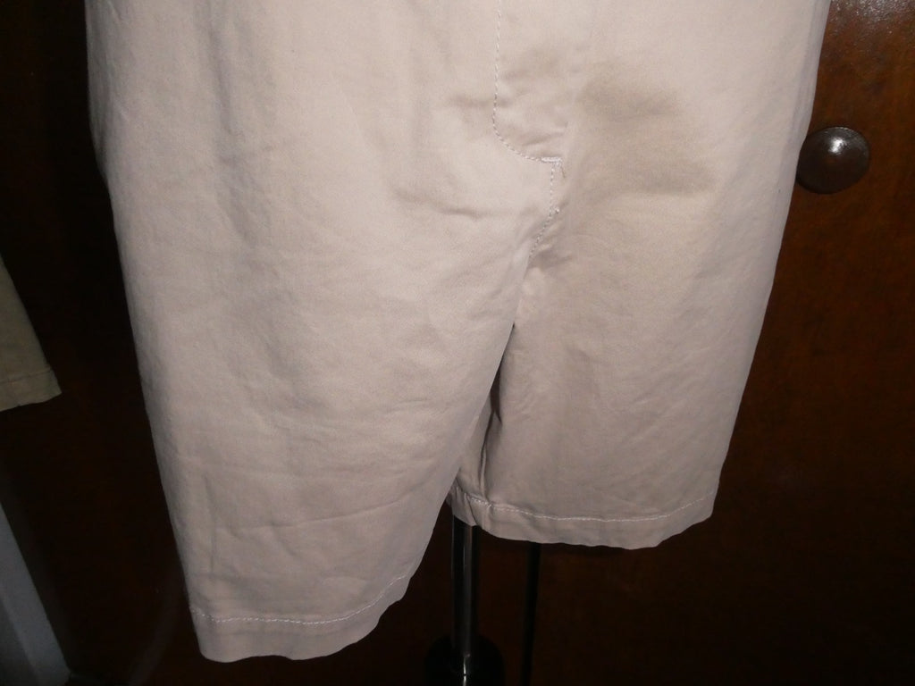 U.S. POLO ASSN. Women Beige Khaki Chino Bermuda Shorts Size 16 (Fits Like 14)