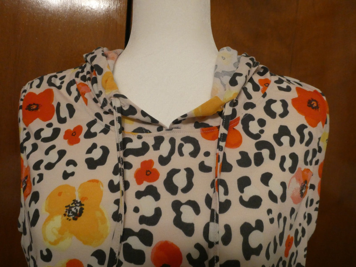 LuLaRoe Hooded Floral Top Size Large