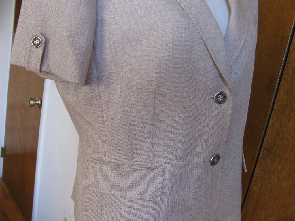 Tahari Asl Beige Women’s Beige Pant Suit Set Size 16P New