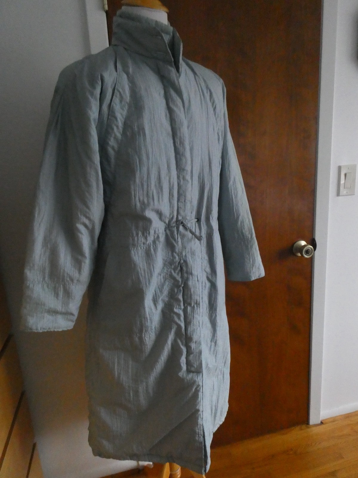 Vintage Montana Hamburg Long Winter Soft Blue-Gray Coat Nylon Size 46 US Size 10