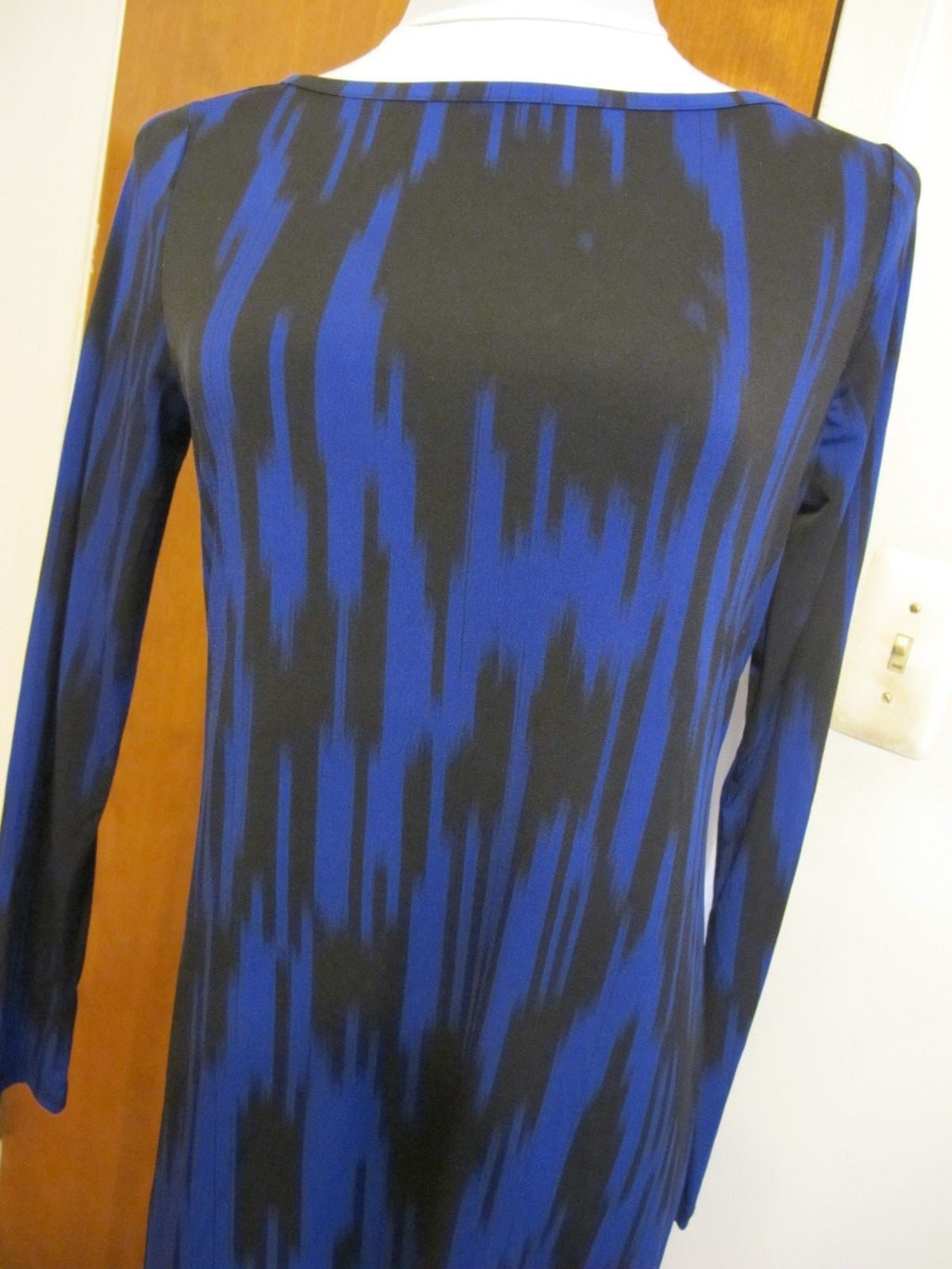 Michael Kors women’s black blue boat neck jersey shift long sleeve dress Medium