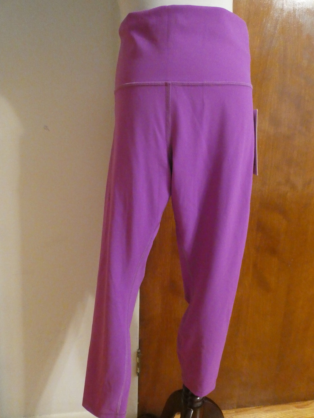 Lululemon Wunder Train HR Tight 25" Moonlit Magenta Size 18 With Pockets