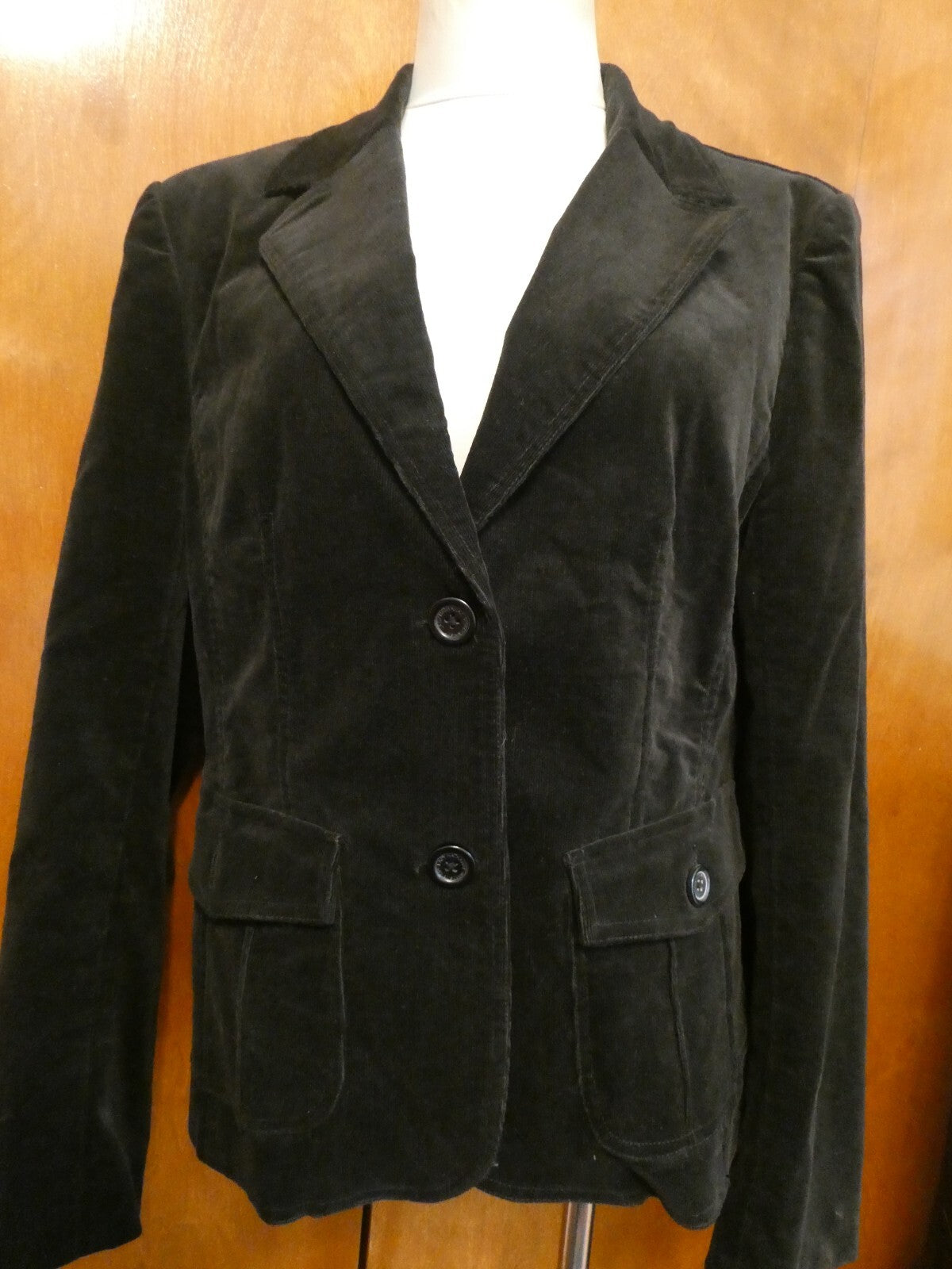 Lady Hathaway Design Studio Women’s velour blazer Medium