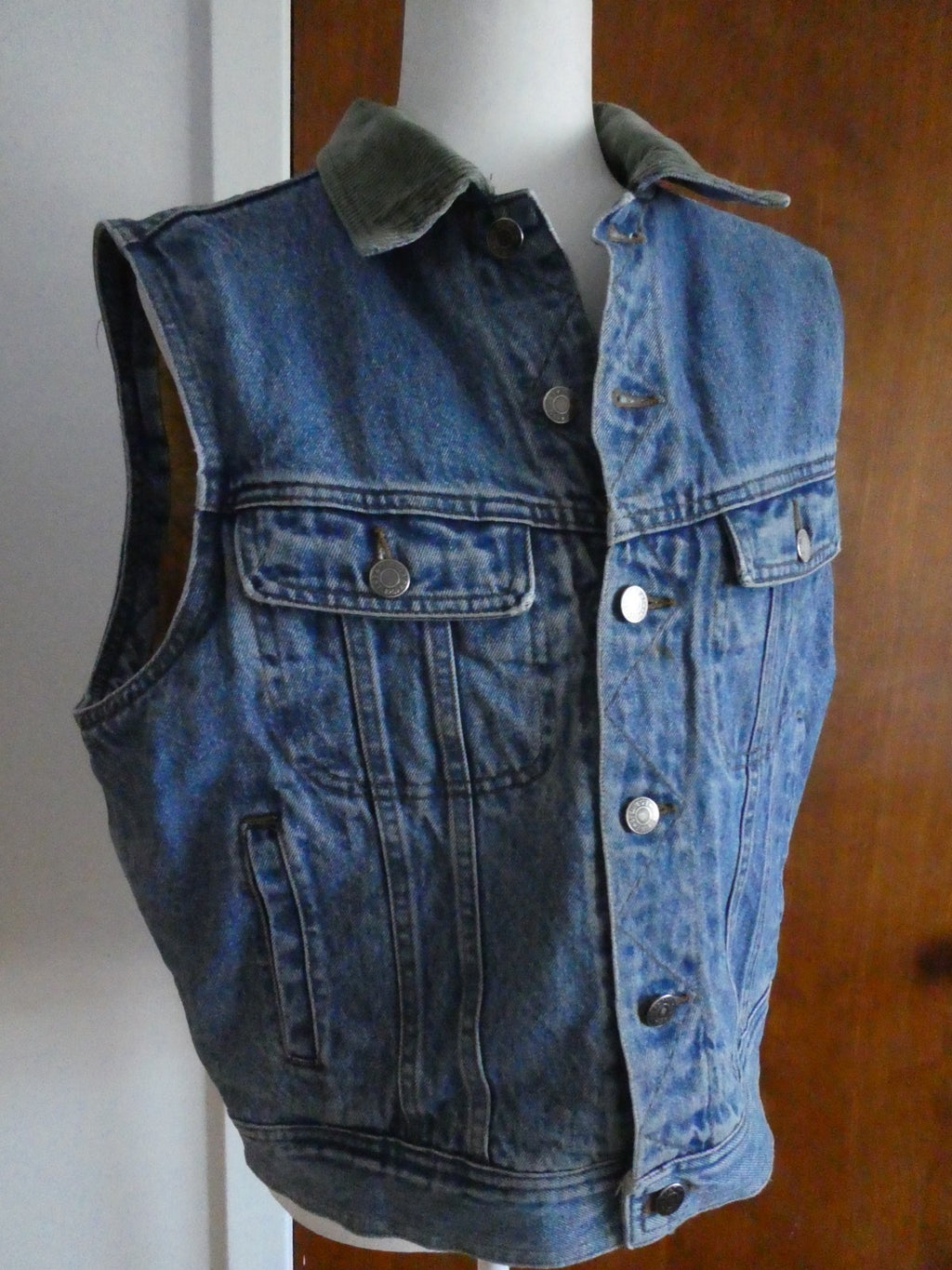 Ventura Denim Vest Cotton Quilted Lined Blue Jean Trucker Style Vintage Medium
