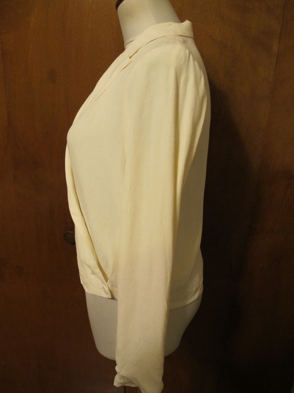 Anthropologie Sttitwa women's off white lined evening blazer size 0