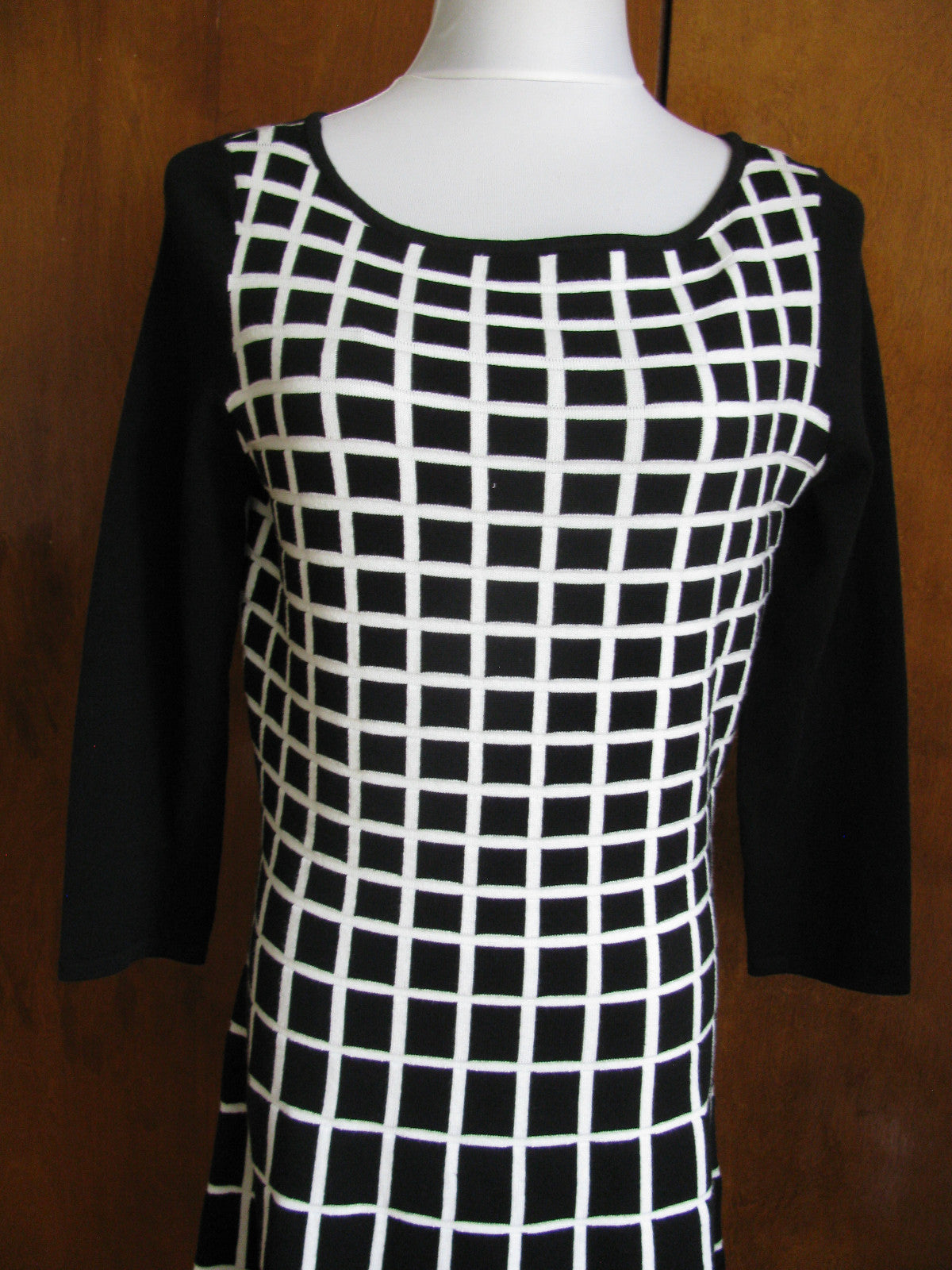 Lauren Ralph women's black white fit and flare gathered dress 