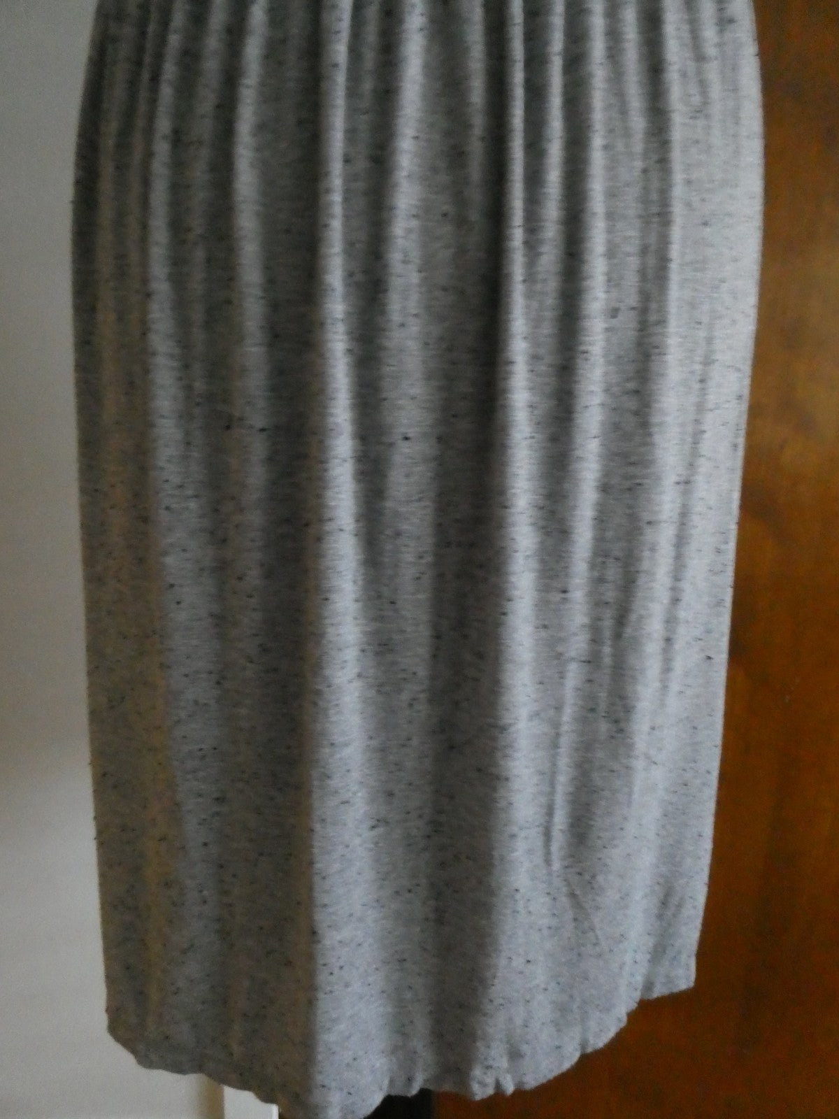 Max Studio women knit jersey dress heather gray with black flecks, featuring L