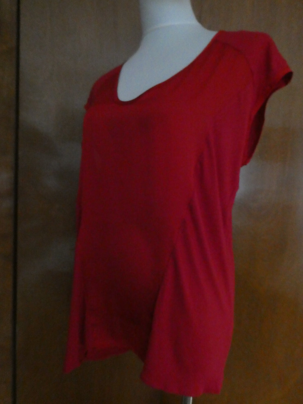 Gap women's red detailed rayon top size Large