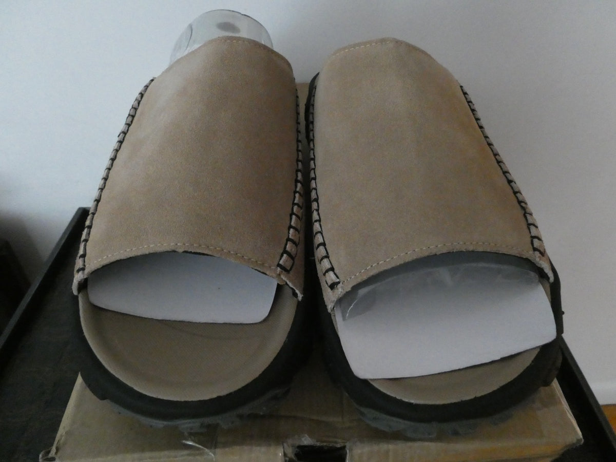 UGG Venture Daze Slide Beige Sandal Shoe Unisex Men Size 12 / Women Size 13