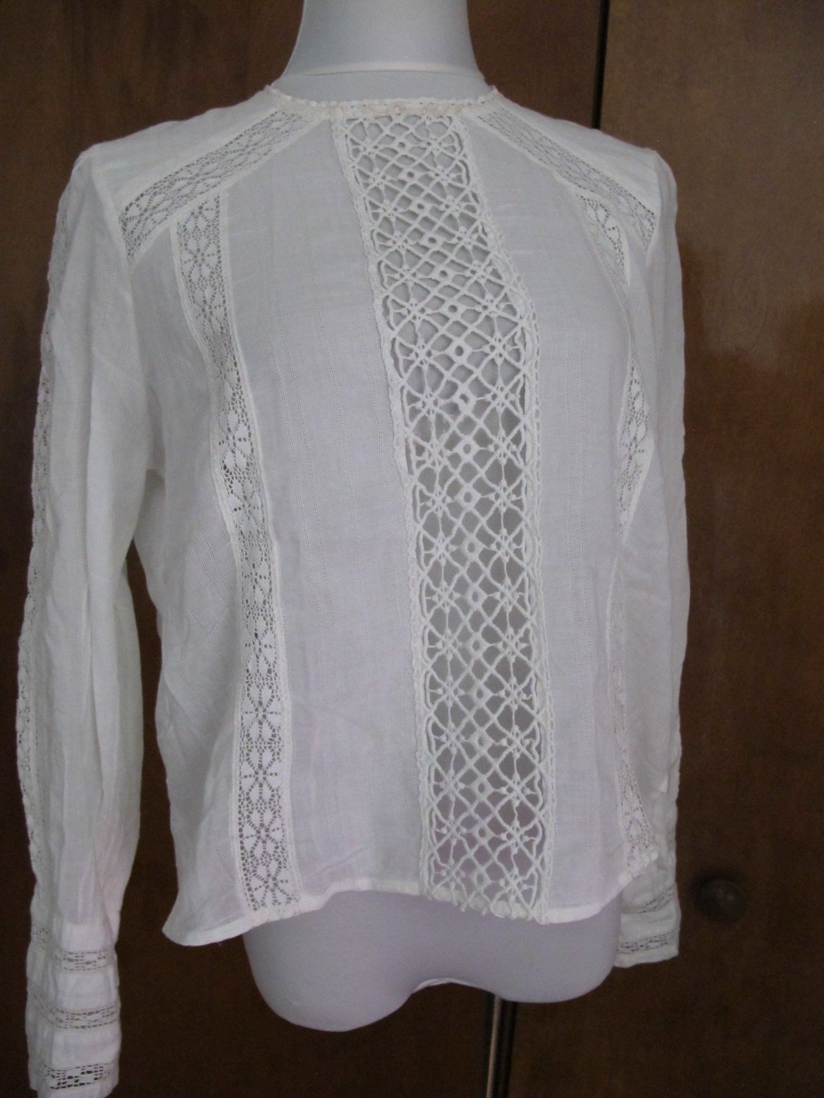Free People women's ivory cotton crocheted top size Medium 