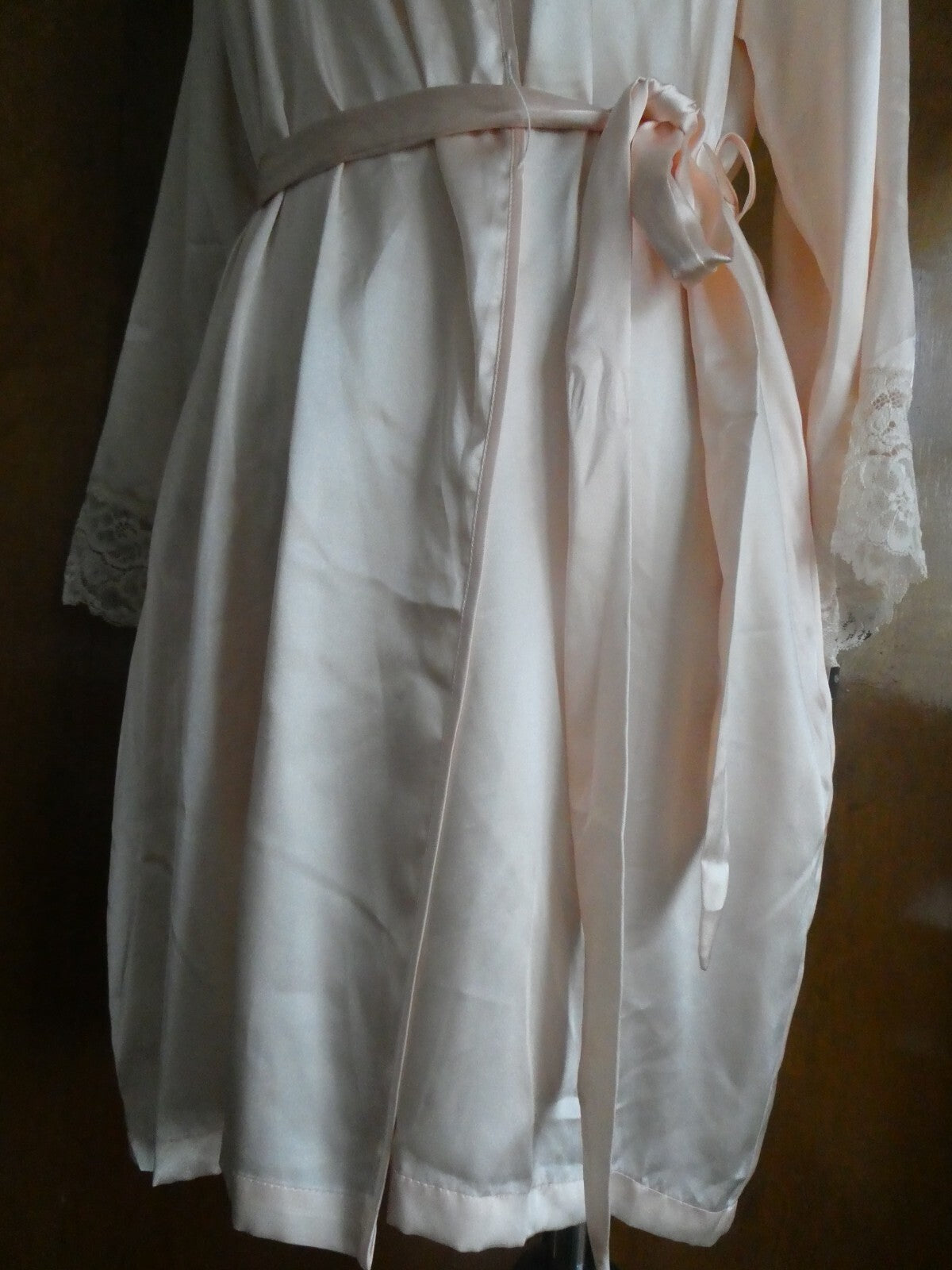 Jones New York women's peaslk wrap bath robe spa size L/XL fits size large $58