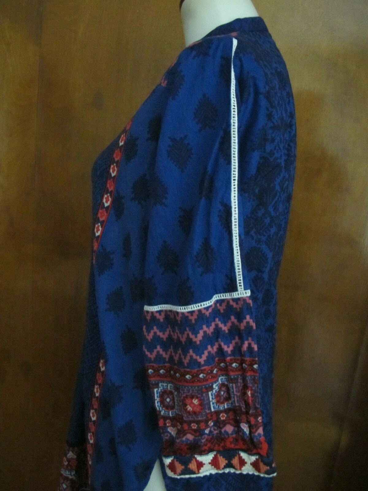 Lime Light Women’s Blue Embroidered  Cotton Tunic Top Or Swim Cover Medium