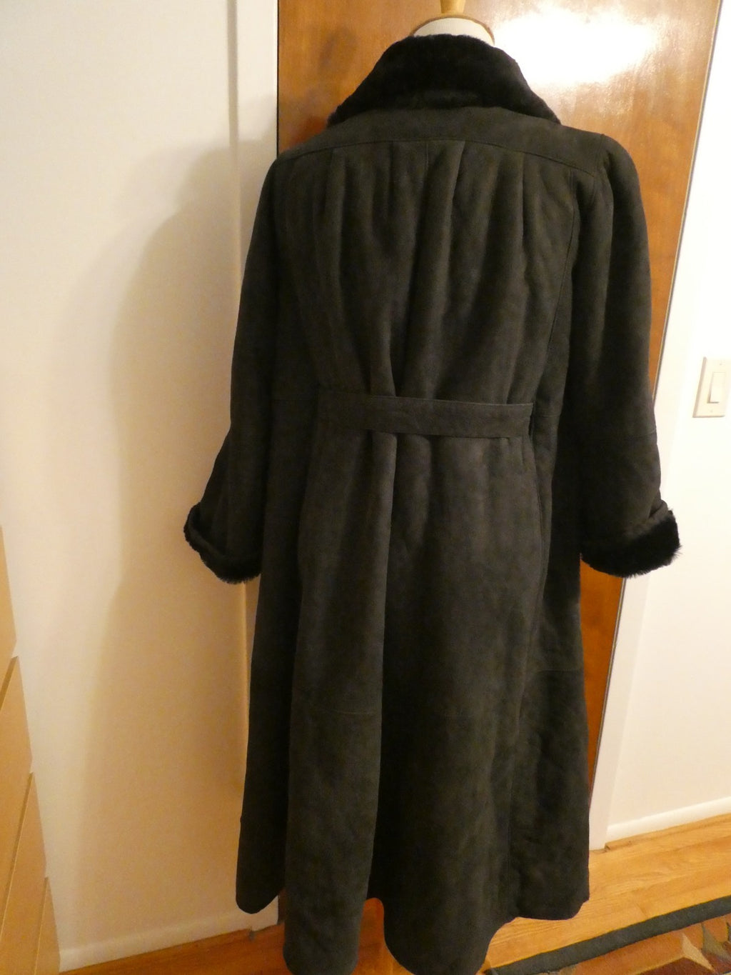 Adarcrea Women Black Shearling Sheepskin A-Line Winter Coat SZ 10 (US 14) Spain