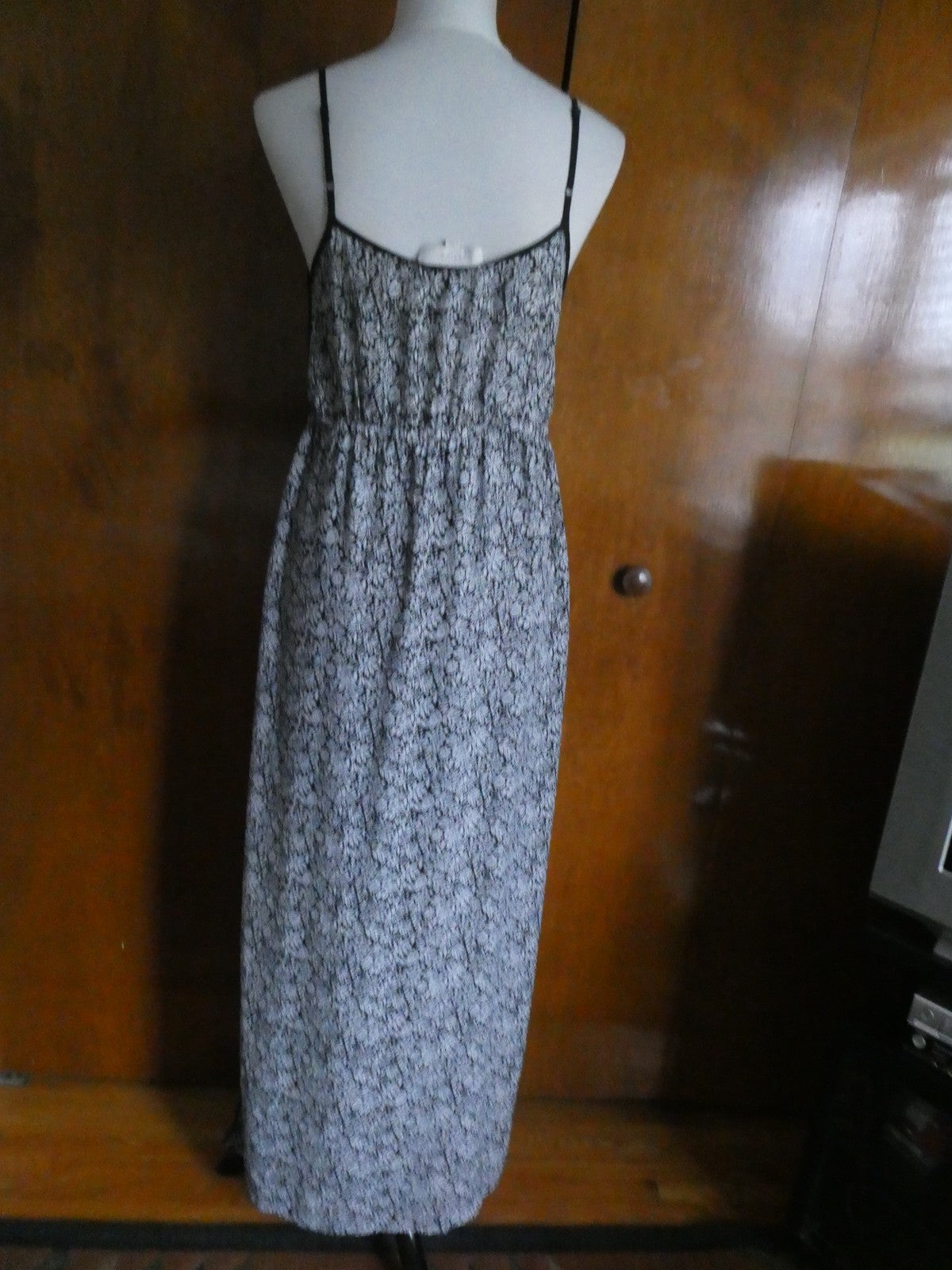 Maxi Dress Size S Black White Floral Sleeveless Elastic Waist LOFT Size Small