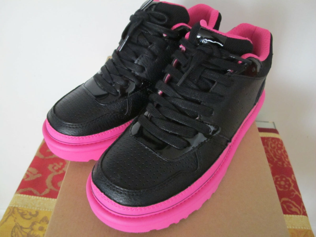 Ugg Australia Women’s Highland Sneakers Black/Rose US 6.5, 7, 7.5, 8, 8.5 