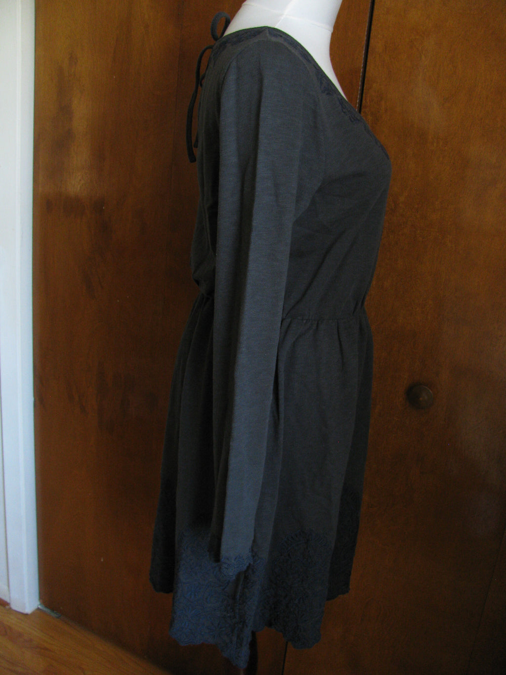 Anthropologie women's dark gray cotton embroidered dress Size XS, M, S