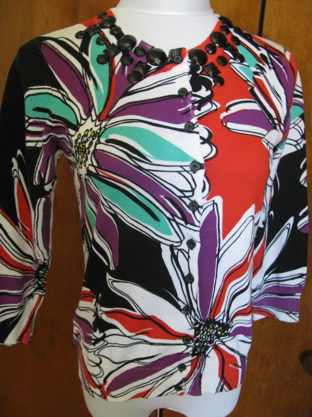 WD-NV Women's bright colored beaded cardigan small