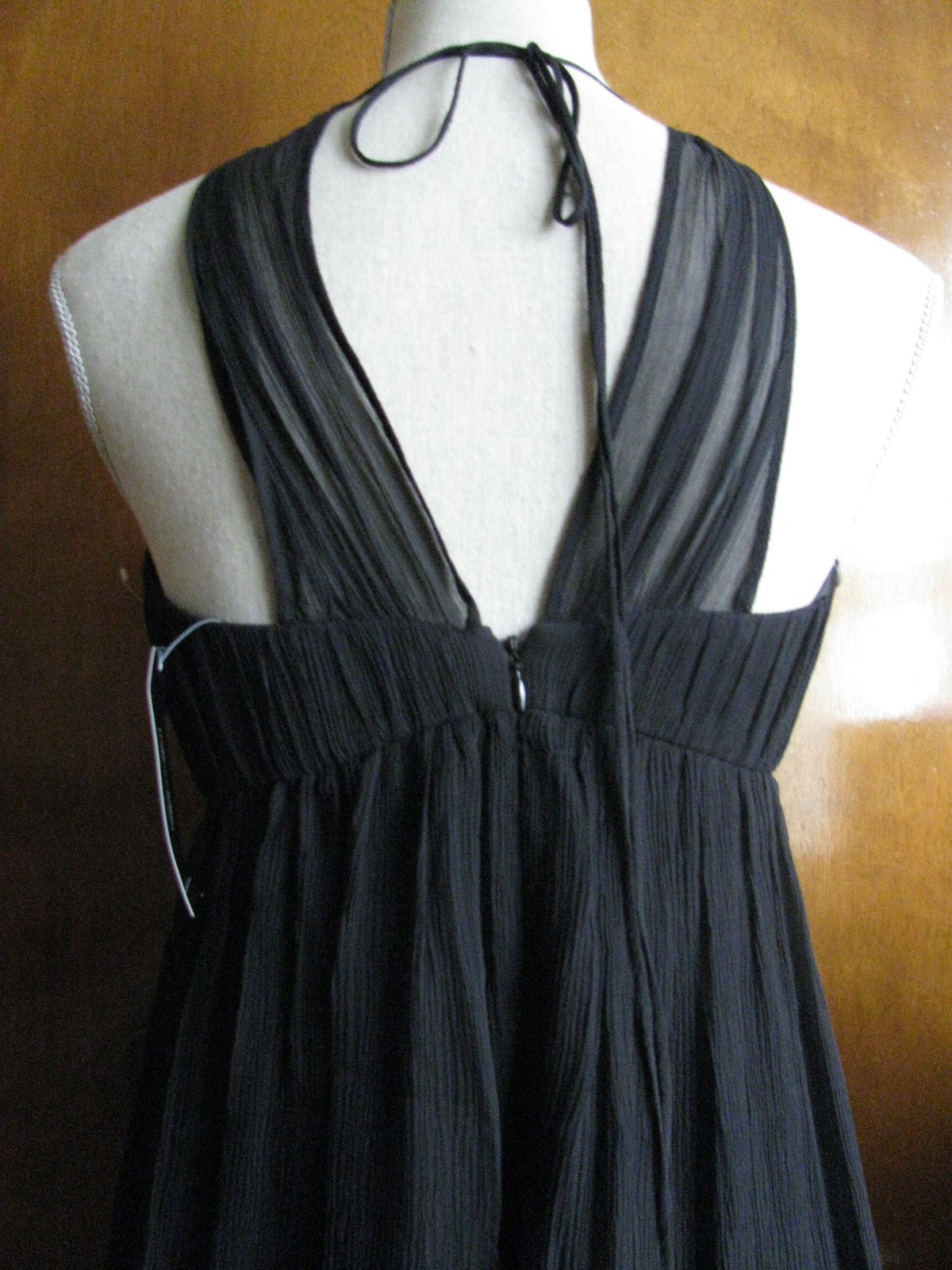 Maxandcleo women's black silk lined evening dress Size 8 NWT 