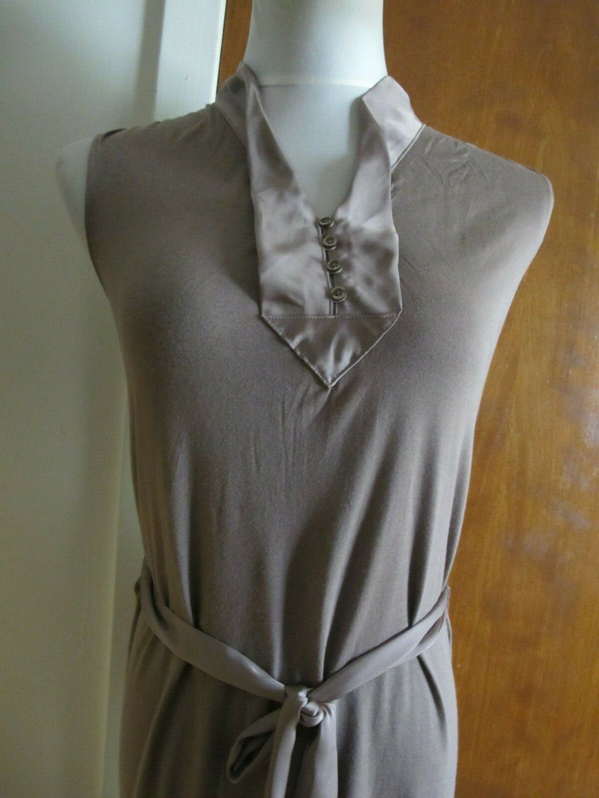 Gap Women's Beige Rayon Belted Sleeveless Dress XS