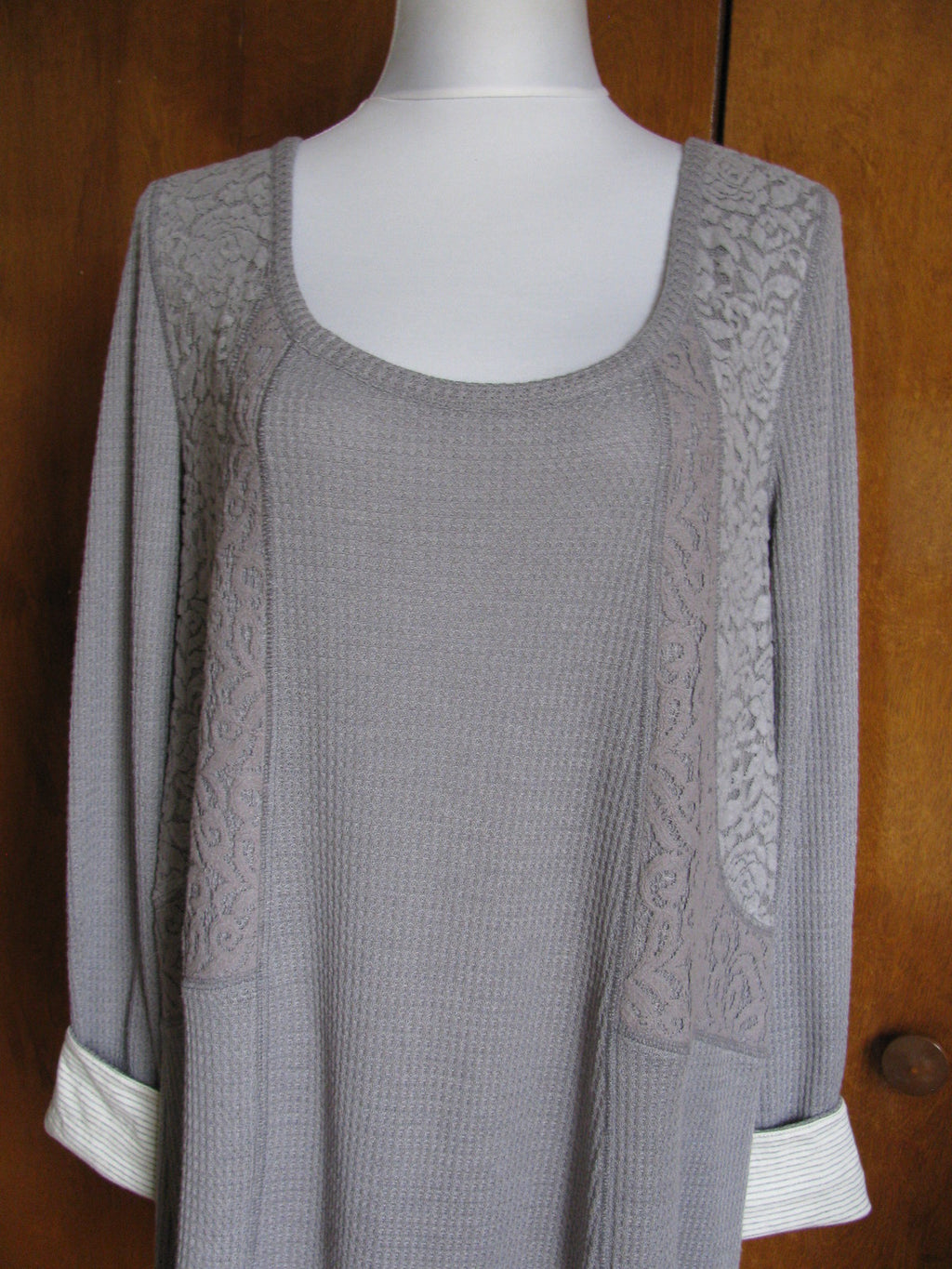 Anthropologie by Eloise women's gray fabric knit detailed mini dress Large 