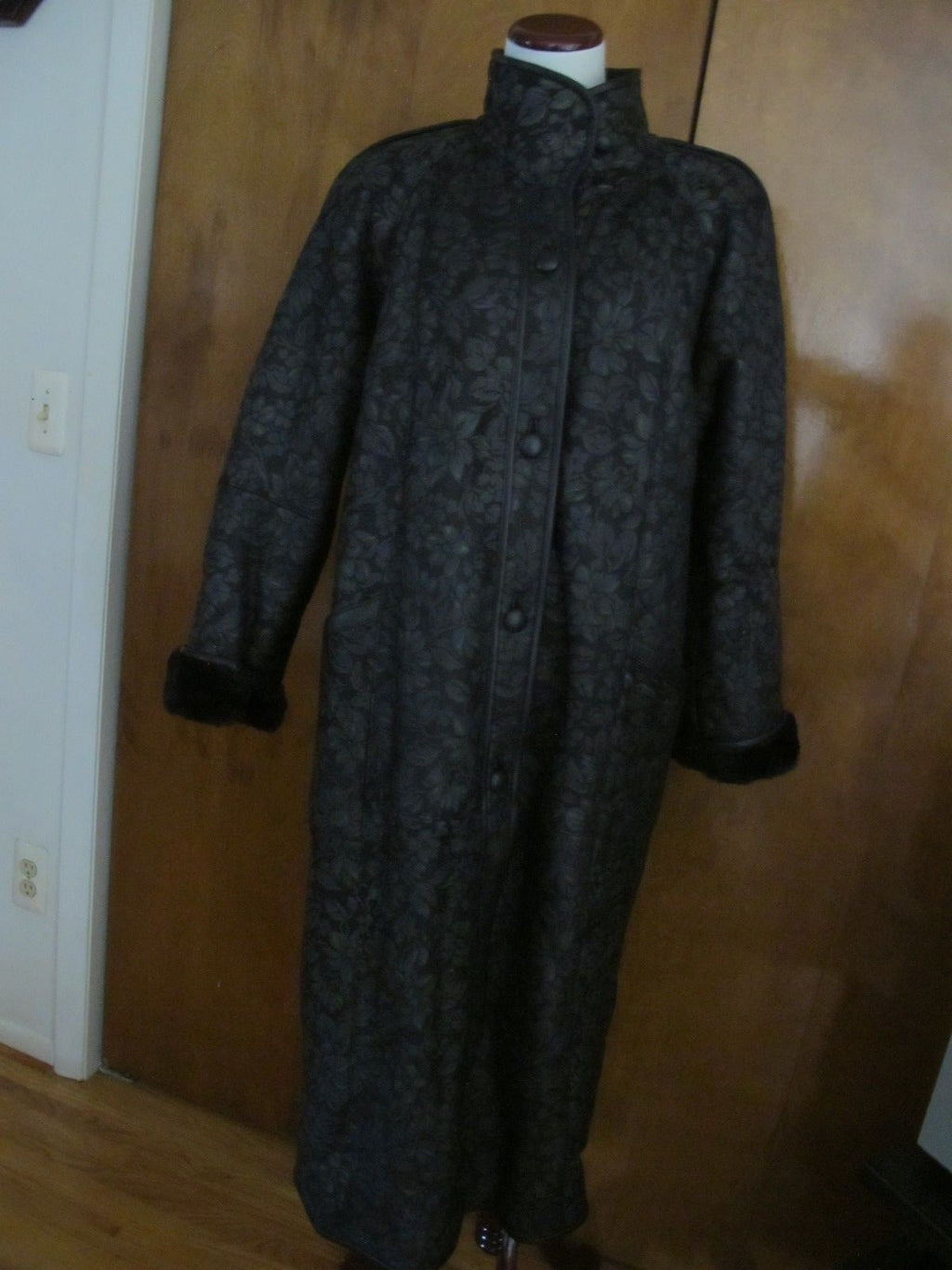 Adarcrea Petro Diez Women Shearling Sheepskin Fur Full Length Coat Sz38 US Sz 8