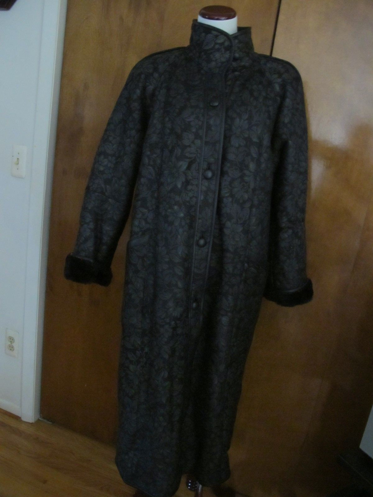 Adarcrea Petro Diez Women Shearling Sheepskin Fur Full Length Coat Sz38 US Sz 8