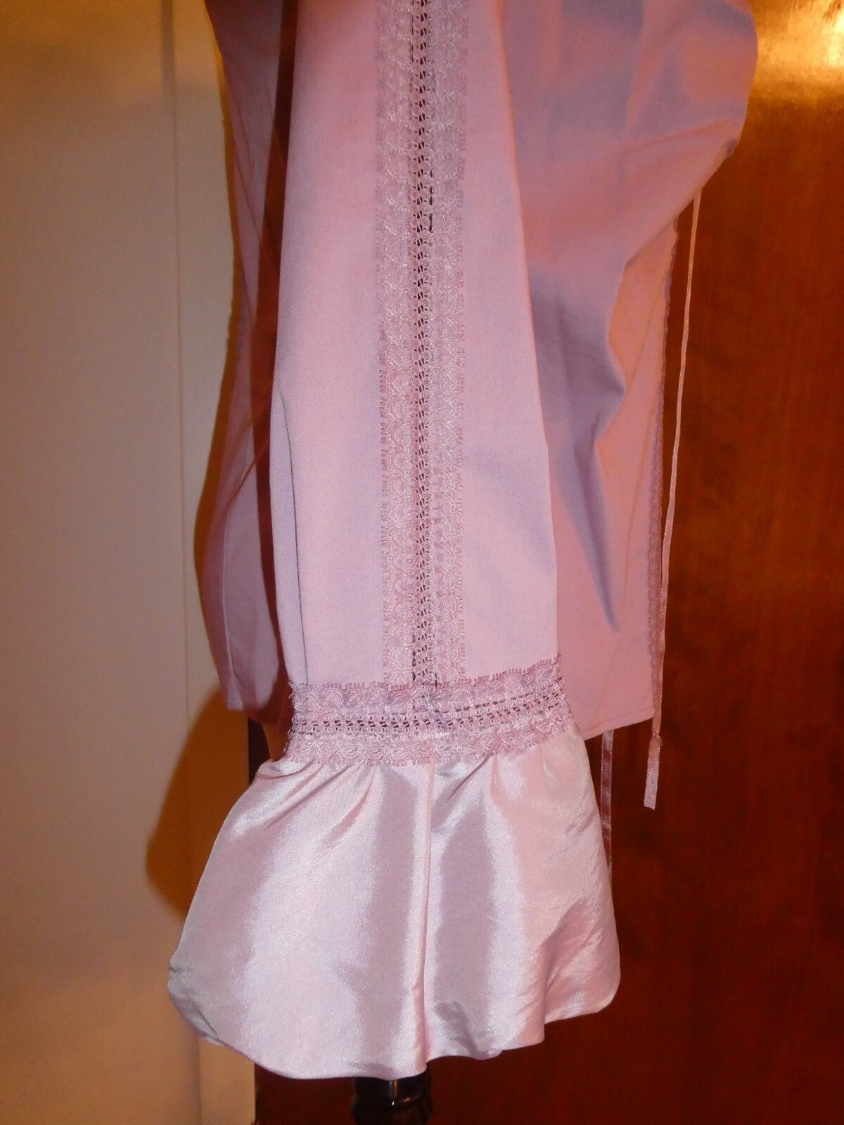 Kenar Women's Lilac Detailed Long Sleeves Evening Top Blouse Size Medium