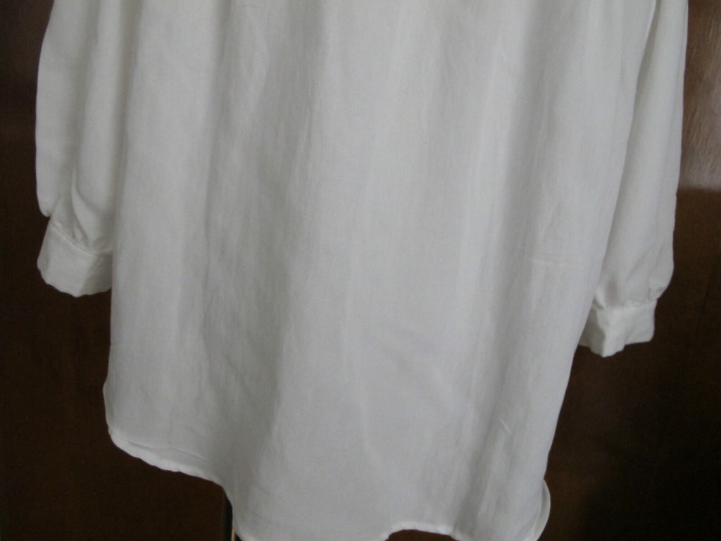 L&Z women's white size Large top blouse