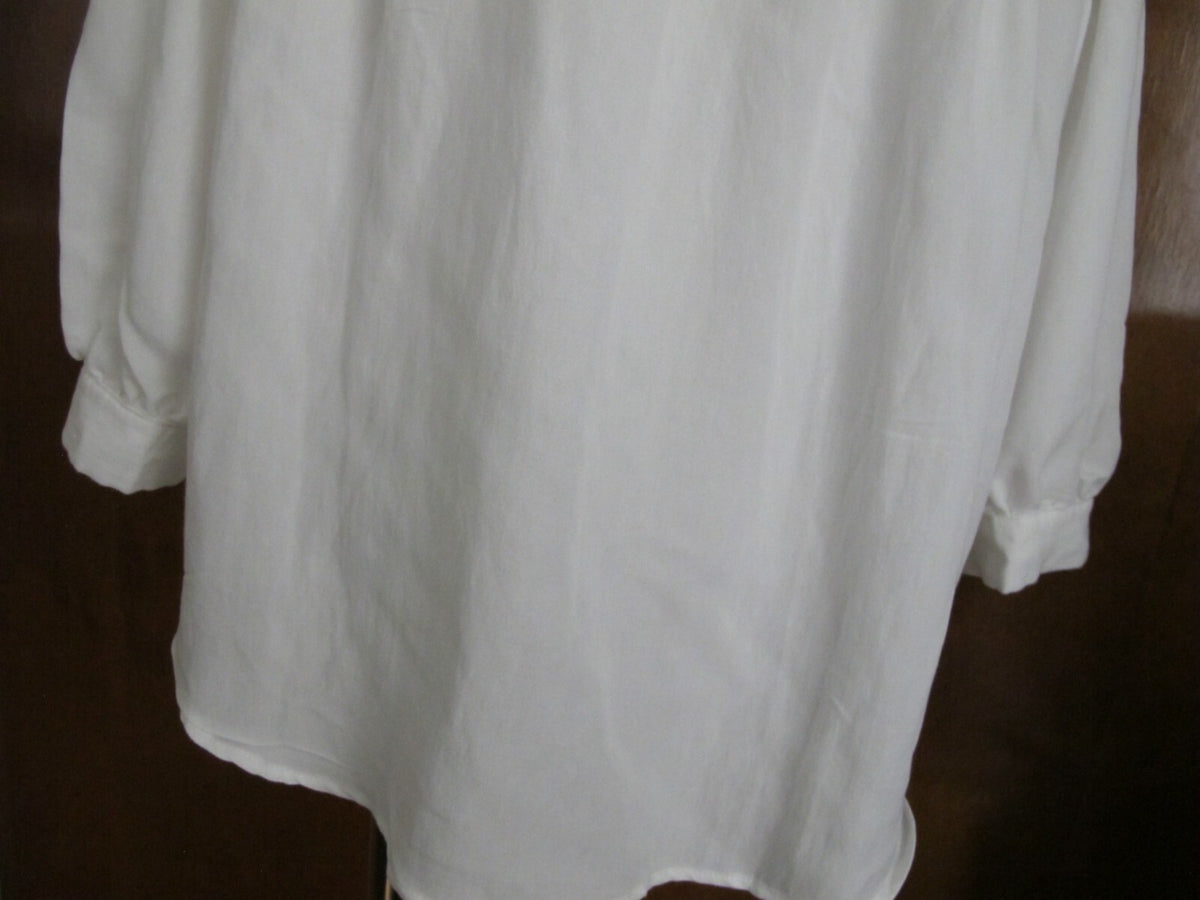 L&Z women's white size Large top blouse