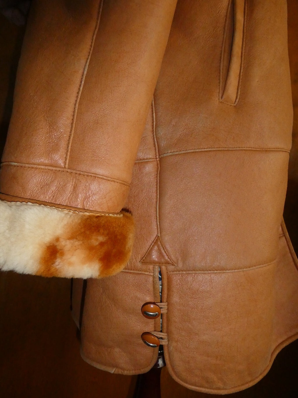 Song Wang women’s copper synthetic leather w/faux fur lining coat/jacket Medium