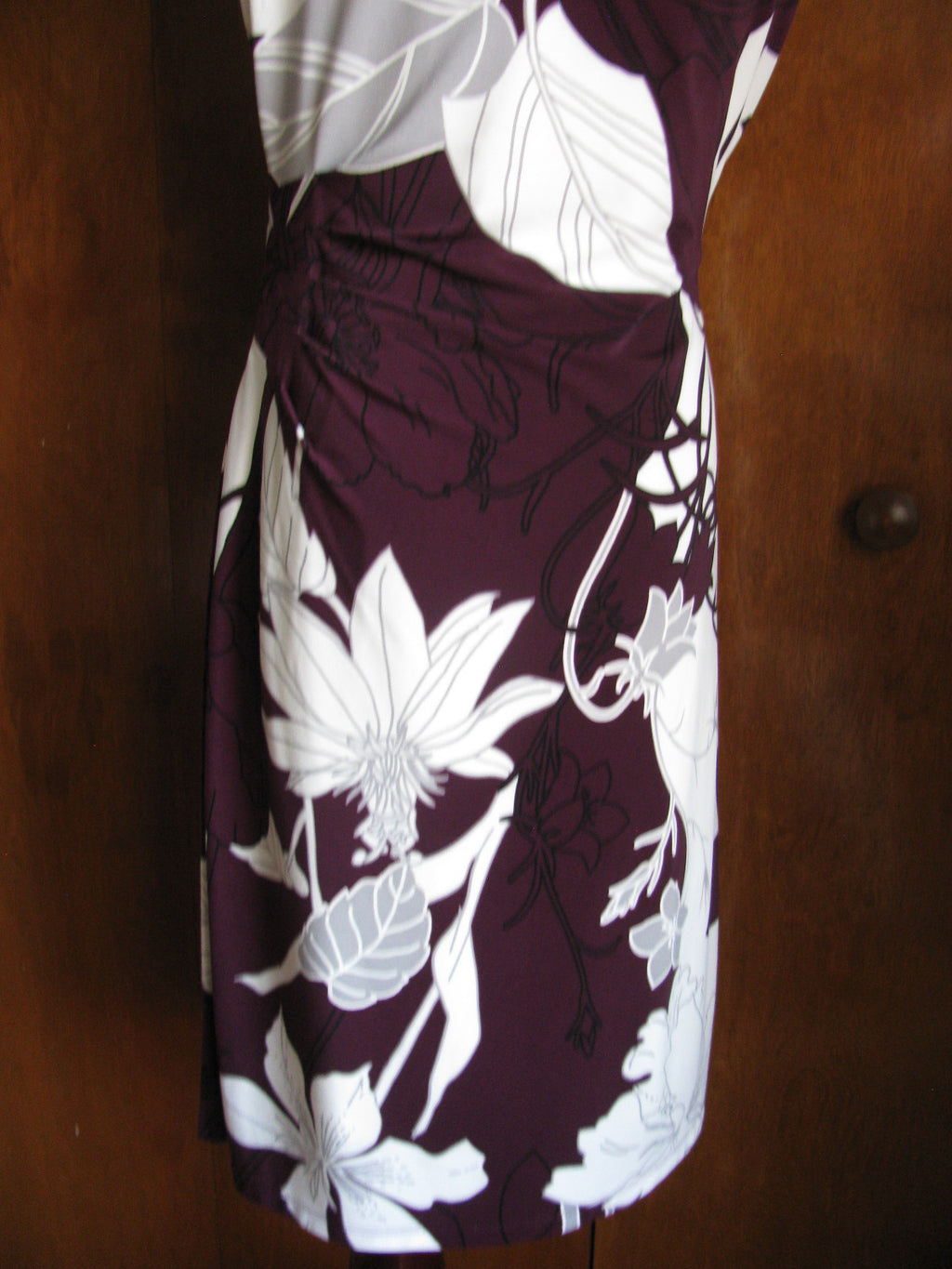 Ralph Lauren women’s burgundy bold floral lined stylish gathered dress New