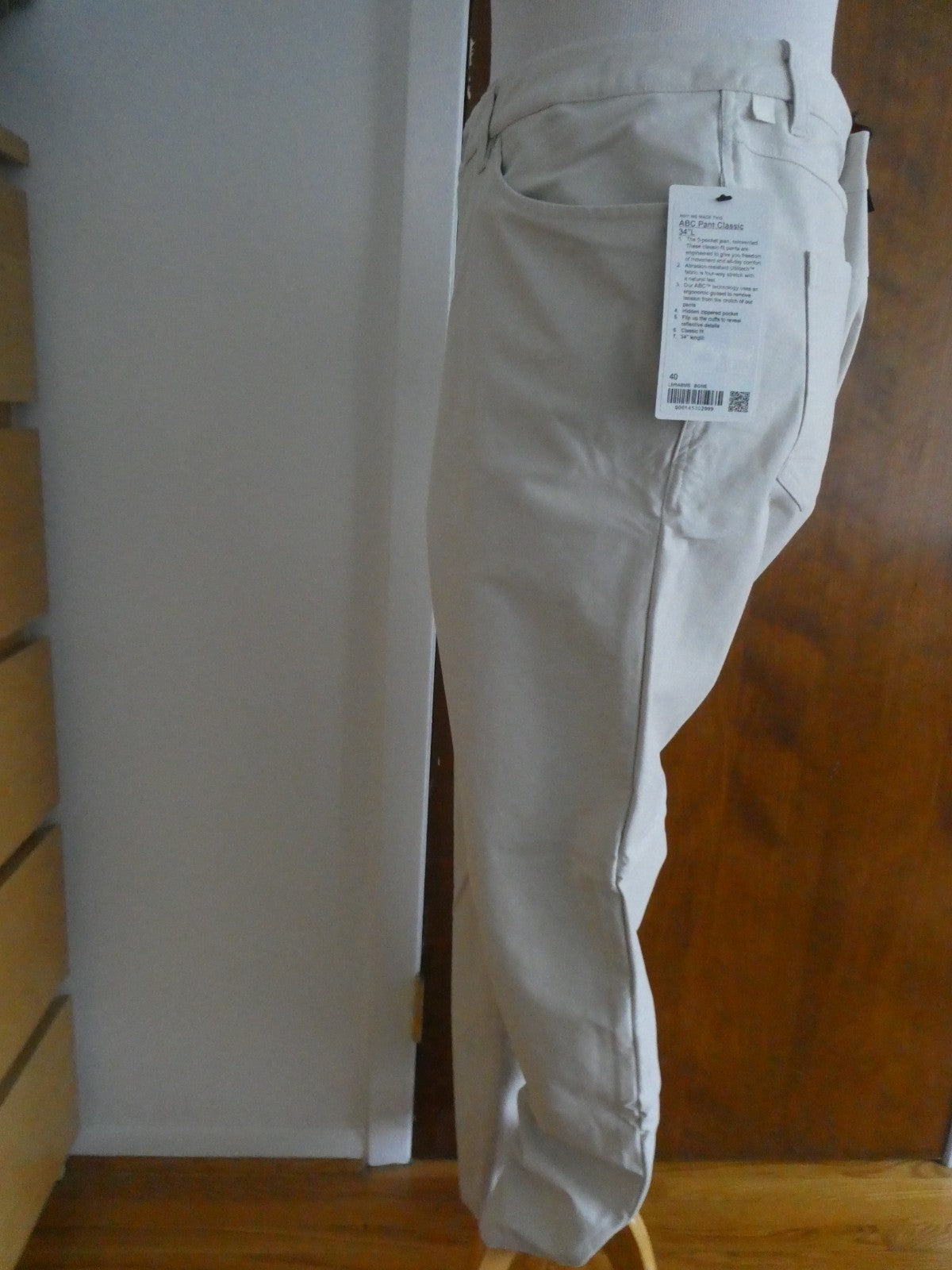 Lululemon Men Classic Bone Pant 40x34 free shorten length at any Lululemon store